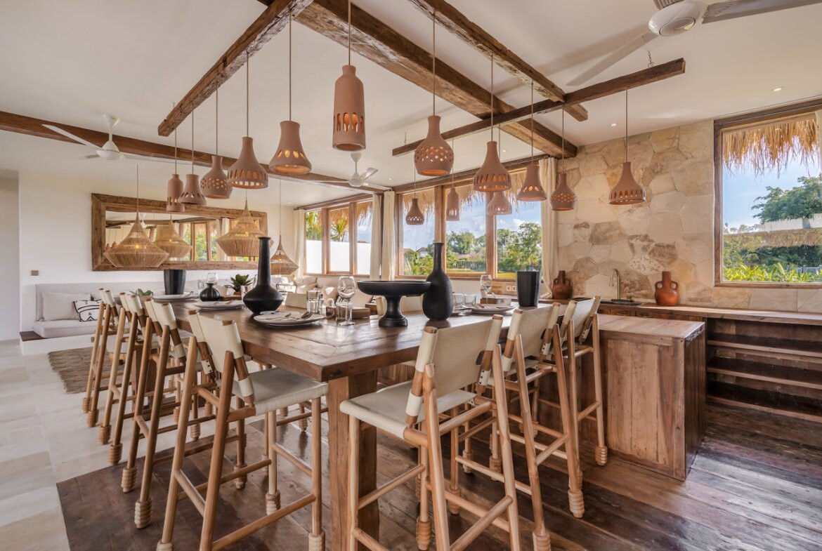 Tropický raj – Elegantná 5-spálňová vila s moderným nádychom