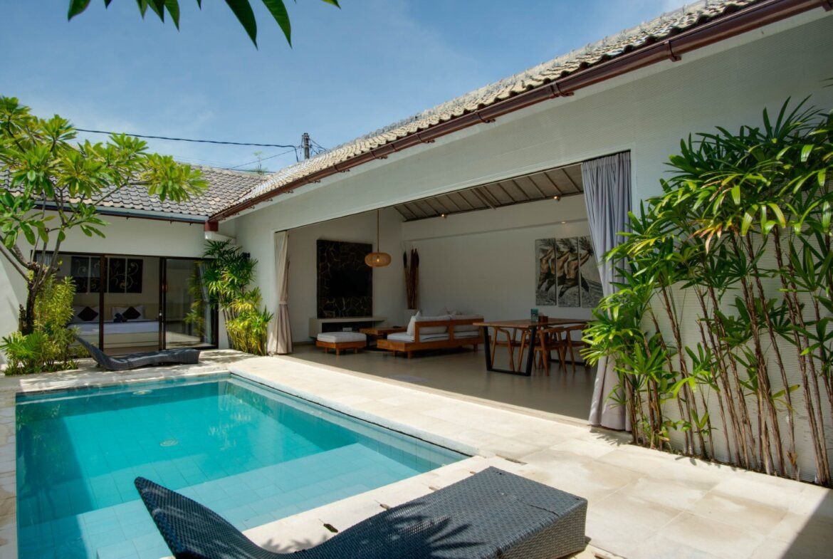 Tropická 2-spálňová vila vo výnimočnej lokalite Seminyaku