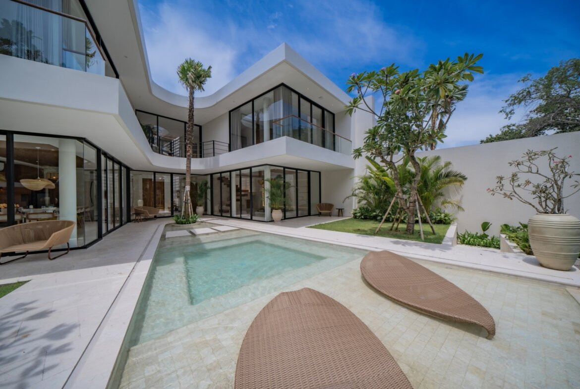 Luxusná 4-spálňová vila s kinosálou