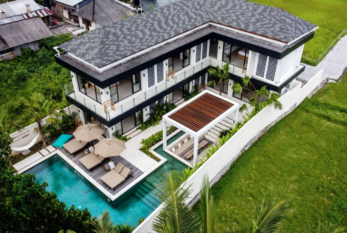 Exkluzívne tropické bývanie s výhľadom na prírodu v Ubud