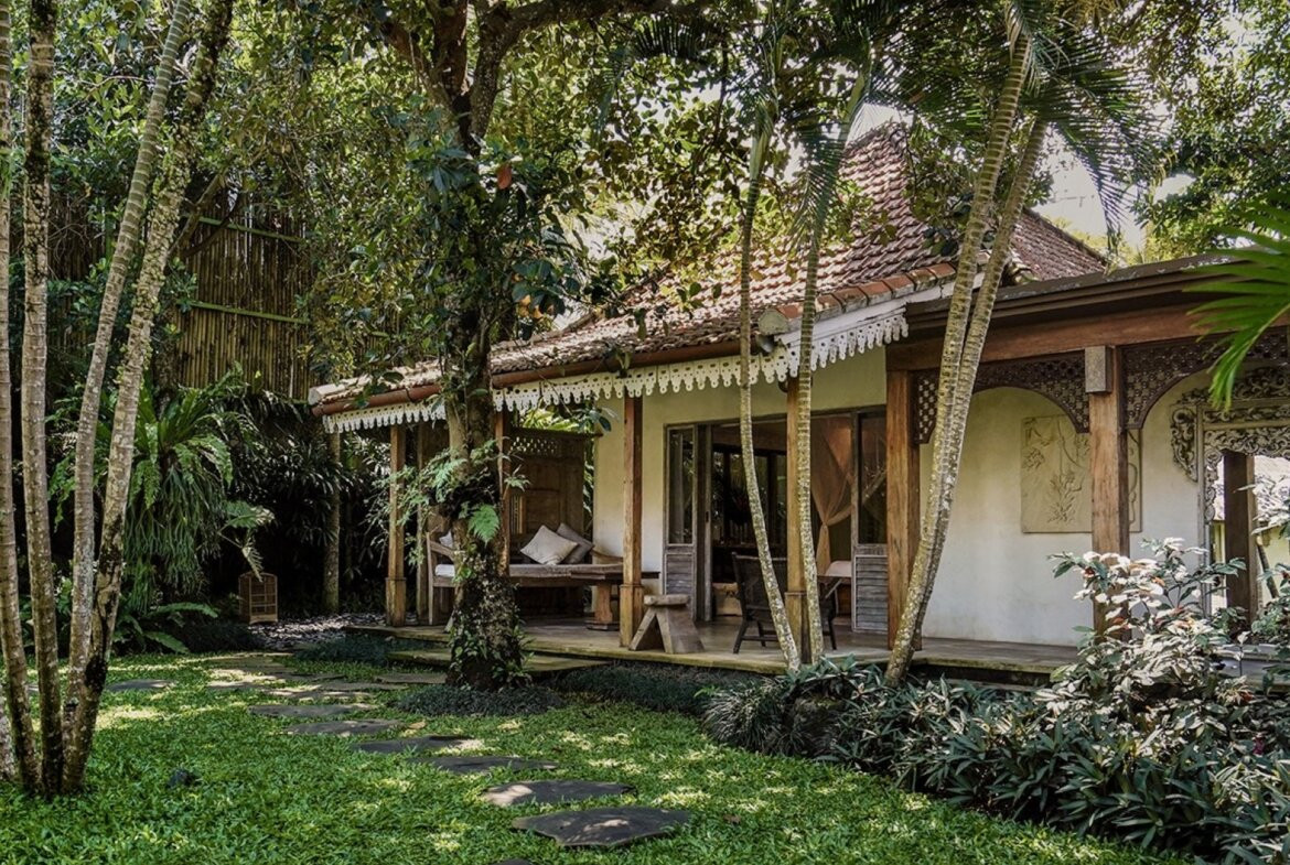 Súkromná joglo vila s komunitnými priestormi v Sayan, Ubud