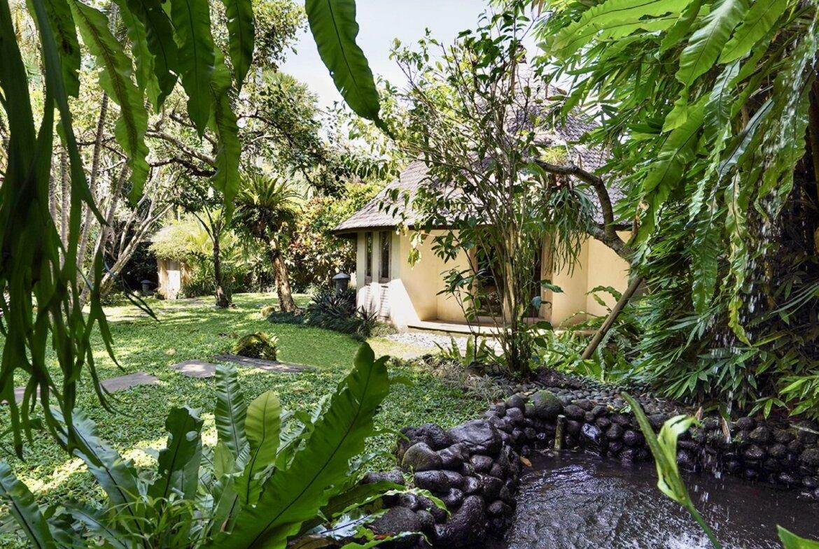 Súkromná joglo vila s komunitnými priestormi v Sayan, Ubud