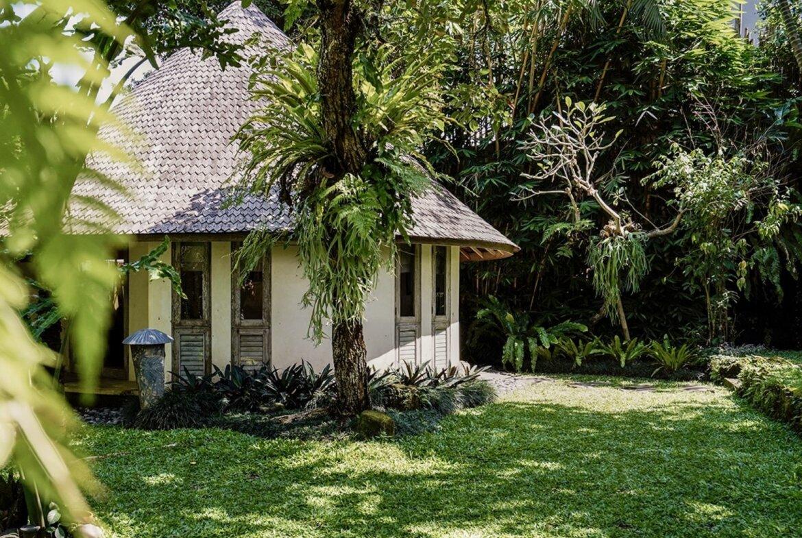 Súkromná joglo vila s komunitnými priestormi v Sayan, Ubud