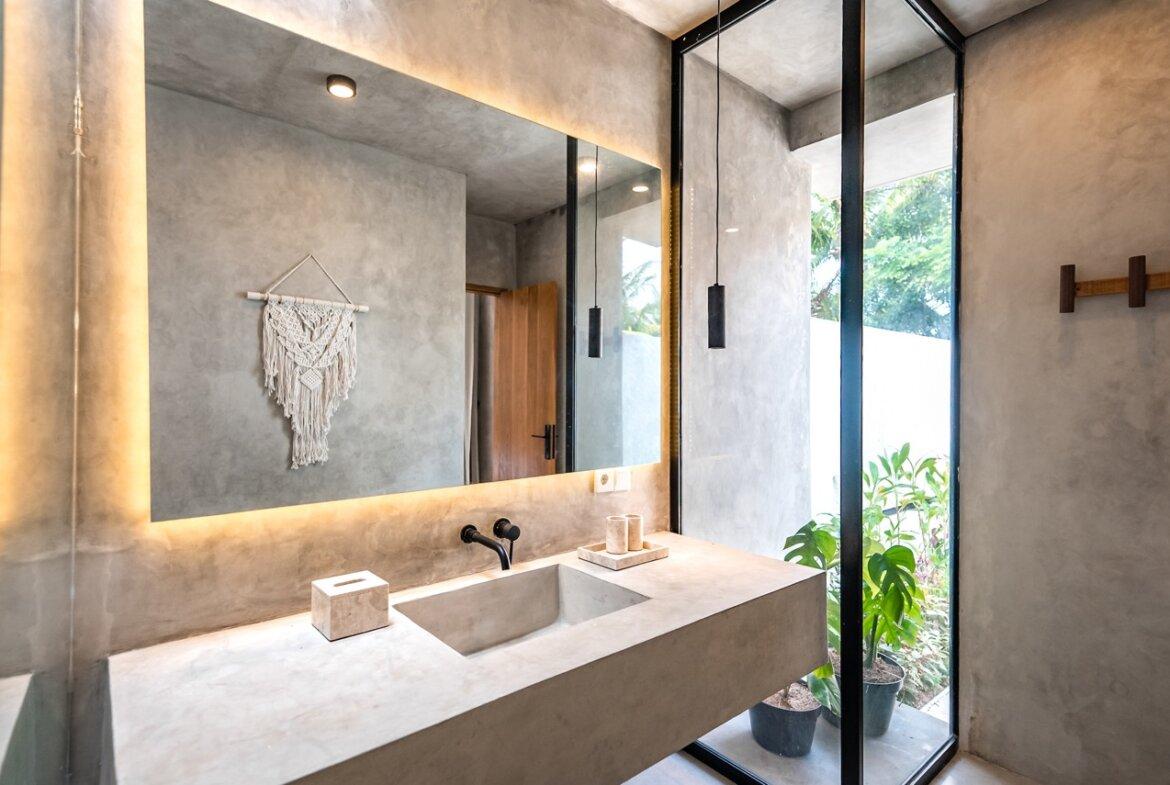 Tropická trojspálňová vila s výhľadom na ryžové polia v Ubud