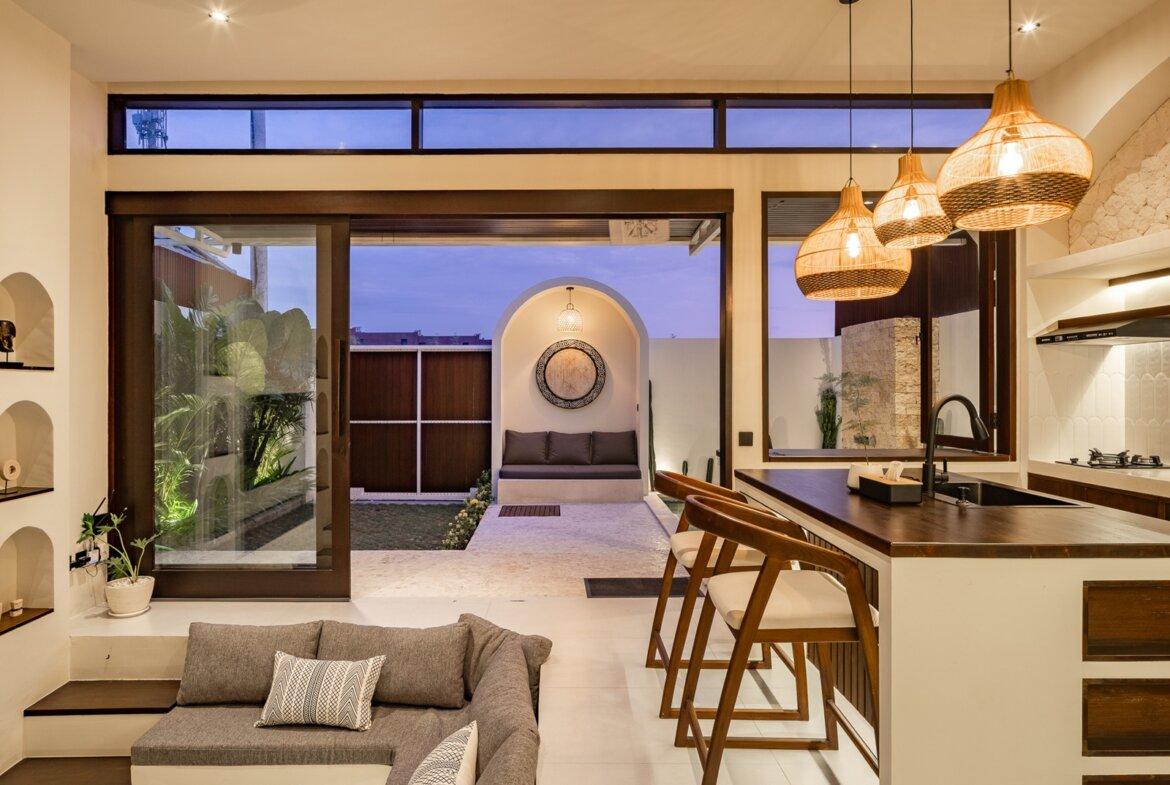 Štýlová tropická vila s 1 spálňou blízko pláže v Cemagi