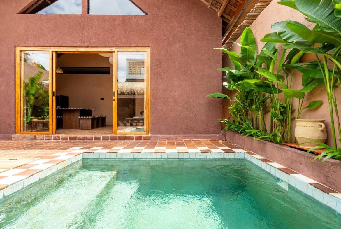 Tropická dvojspálňová vila v pešej vzdialenosti od pláže v Kedungu