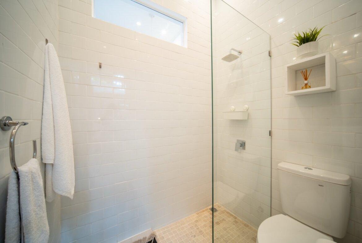 Moderná minimalistická vila v berawa canggu