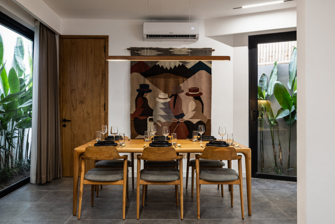 Elegantná trojspálňová vila pri pláži v Batu Bolong