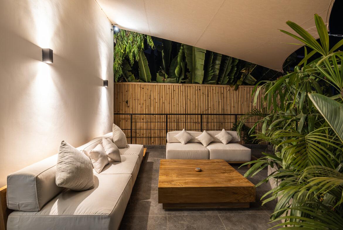 Elegantná trojspálňová vila pri pláži v Batu Bolong