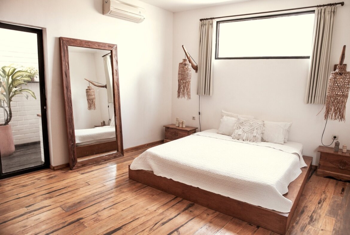 Trojspálňová vila pri pláži v Canggu