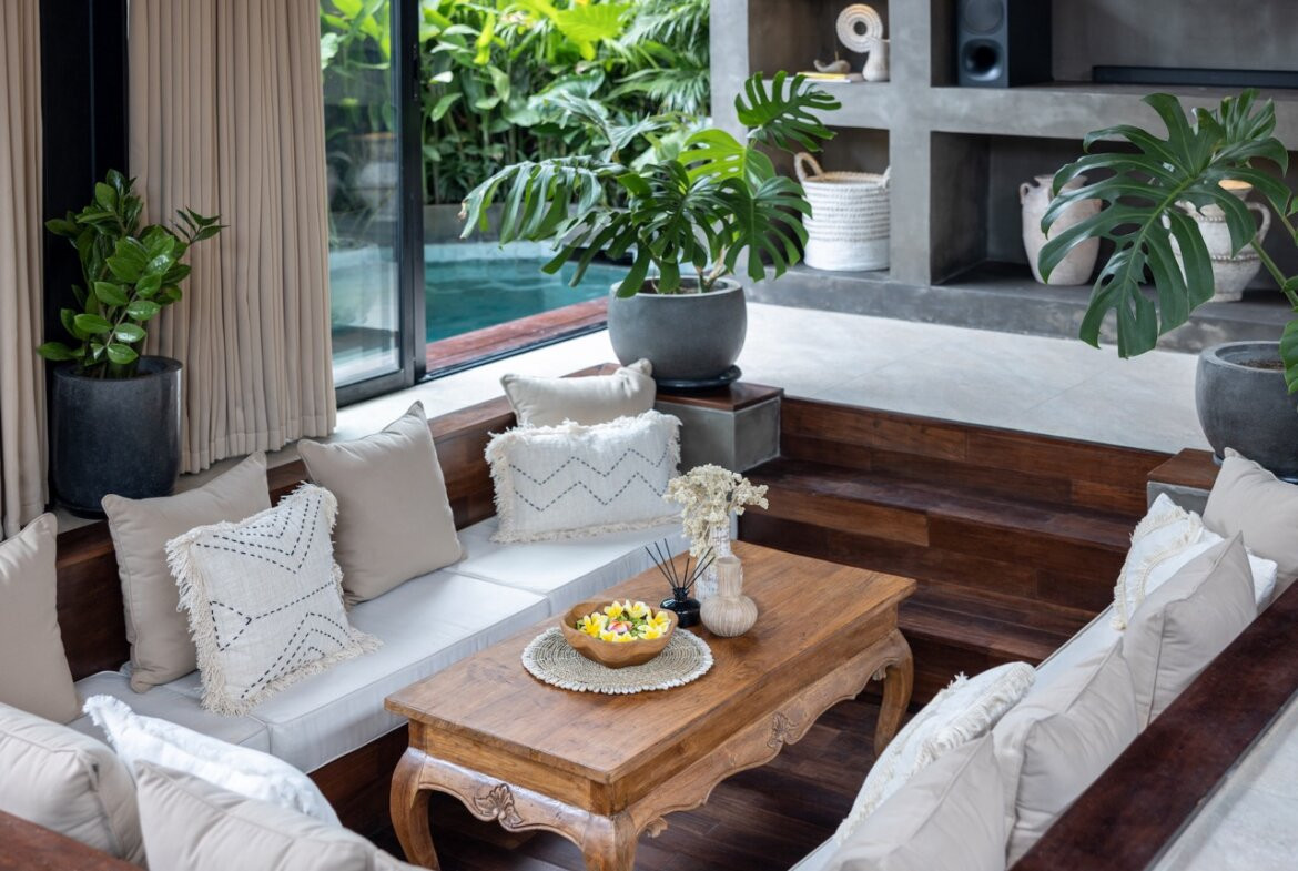 Tropický rodinný dom v centre Padonan, Canggu