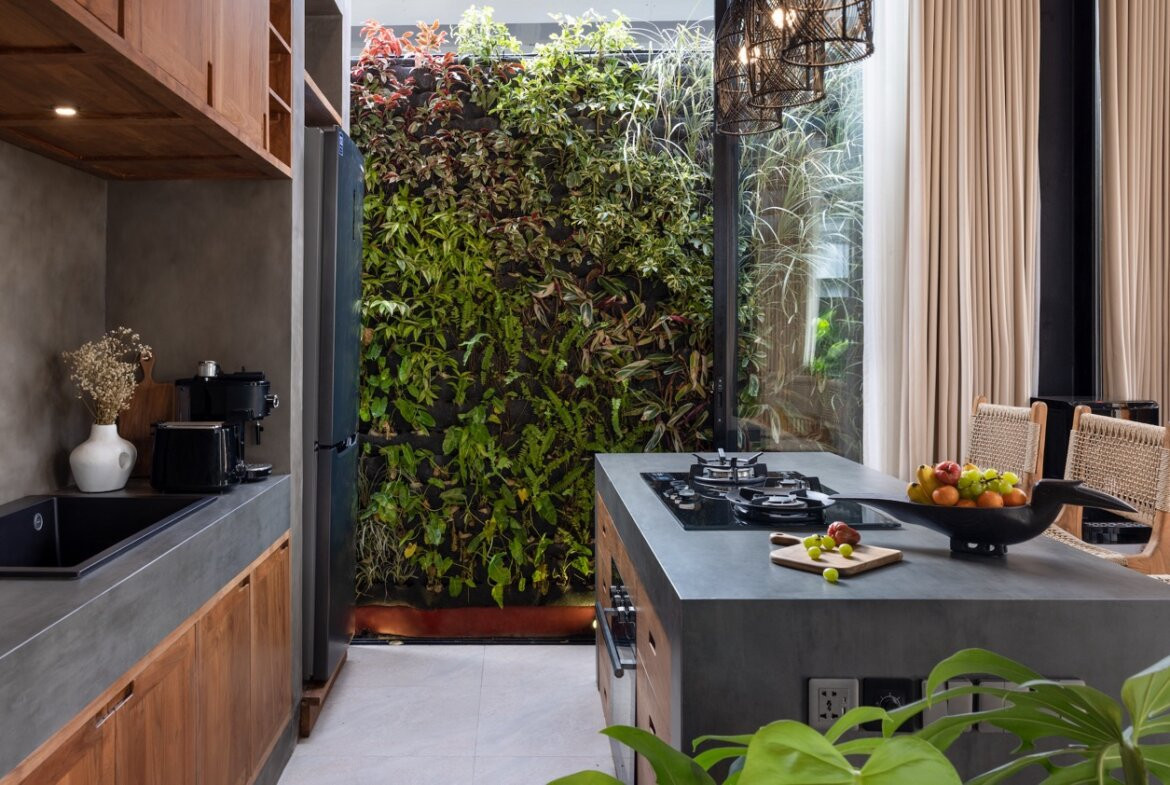 Tropický rodinný dom v centre Padonan, Canggu