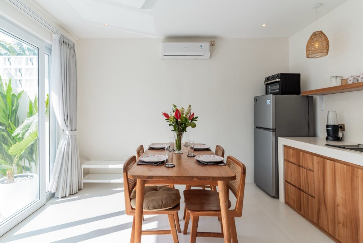 Investičná vila s pracovňou a strešnou terasou v Canggu