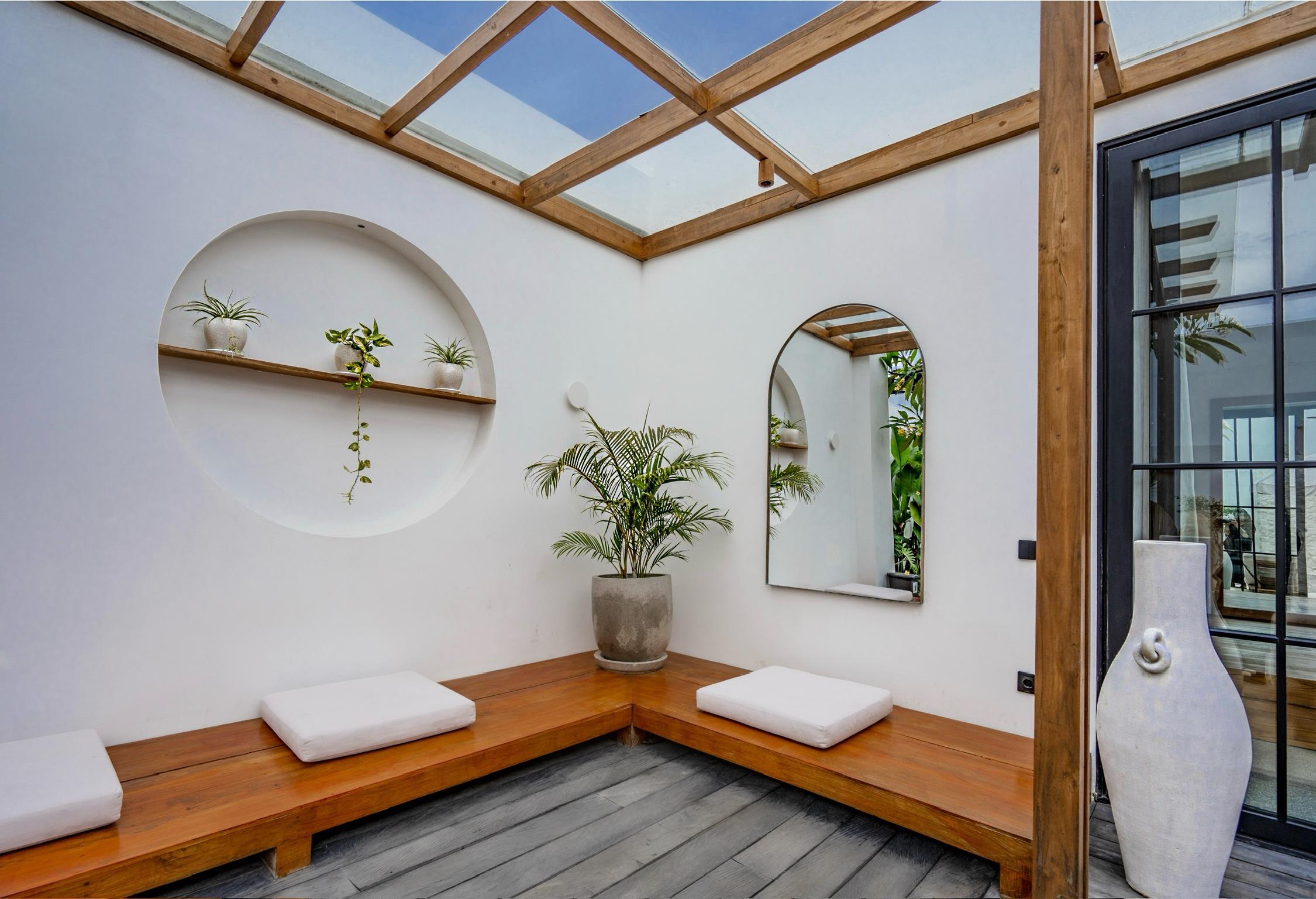 Luxusná 3-izbová rezidencia s tropickou záhradou