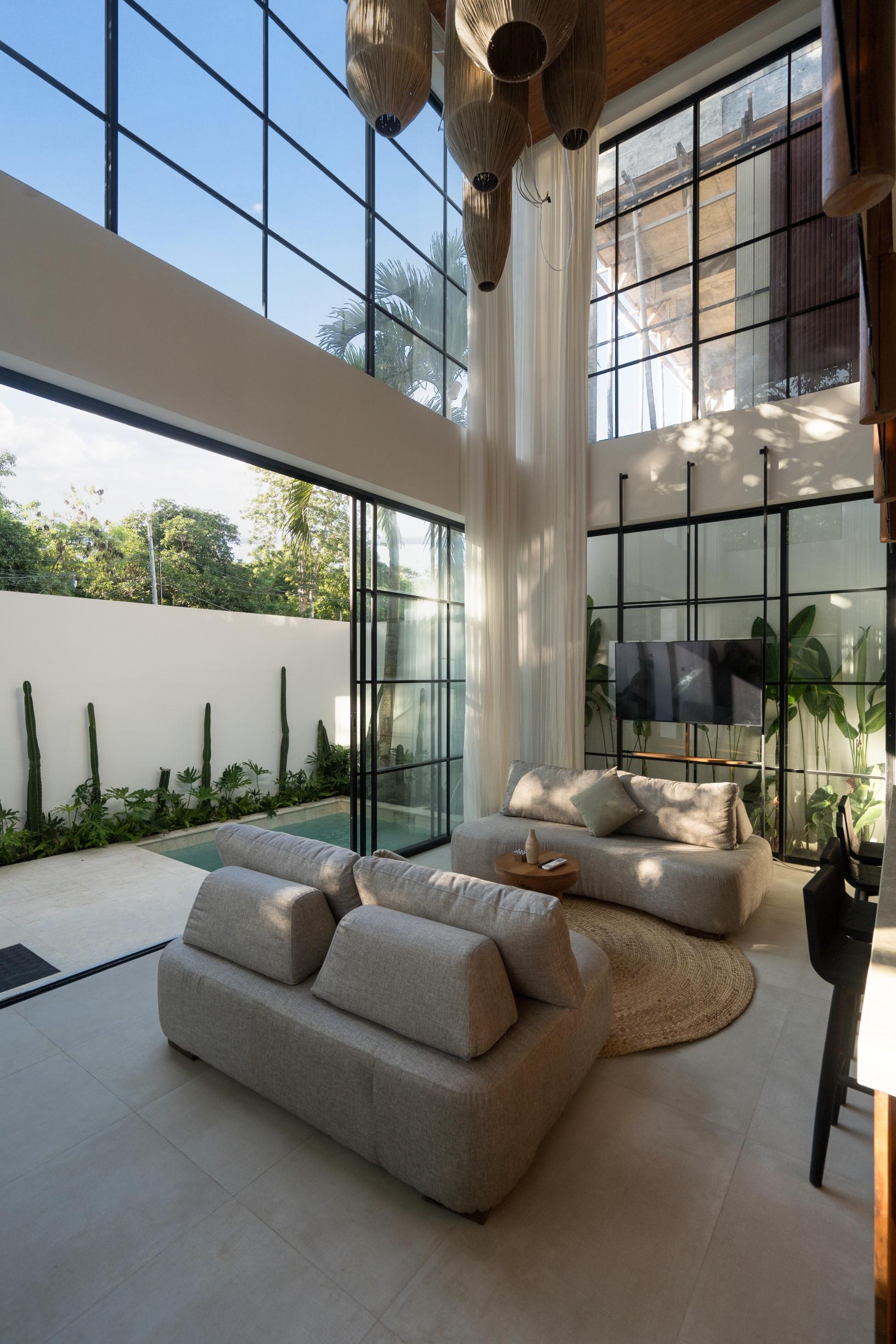 Dizajnérska vila s 2 spálňami v modernom balijskom štýle