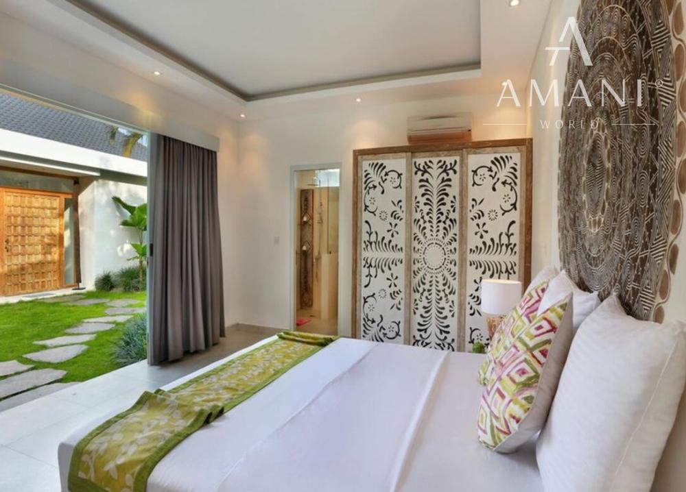 Elegantná 4-spálňová vila v srdci Seminyaku