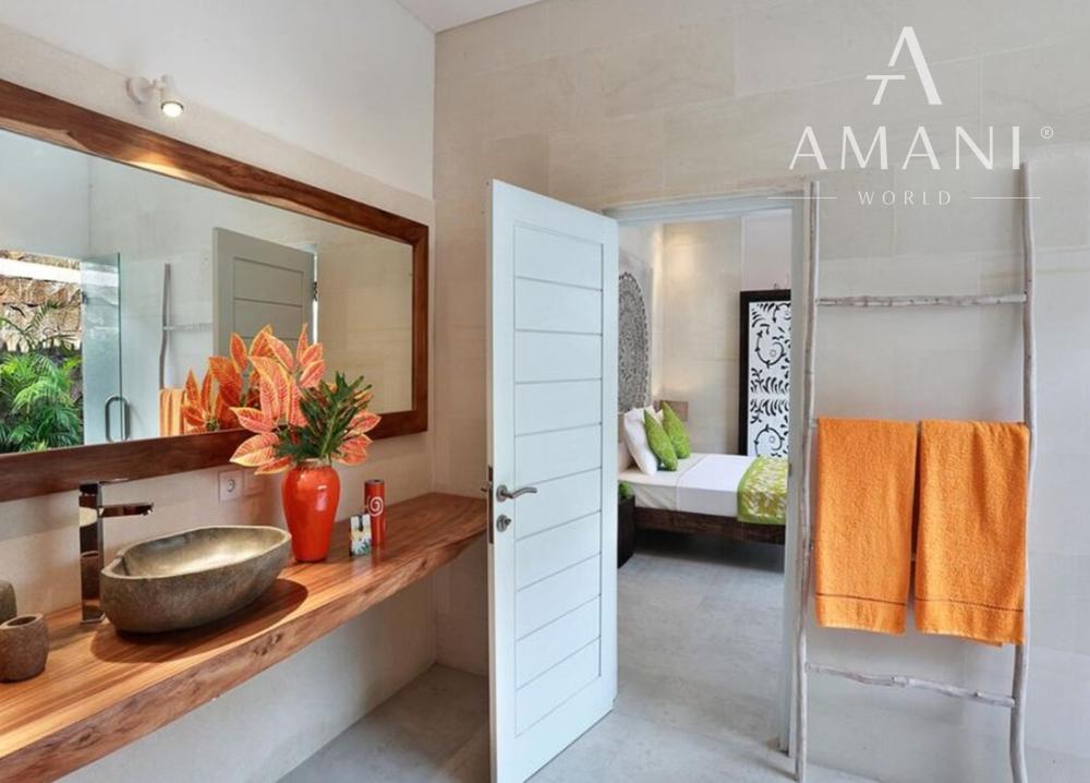 Elegantná 4-spálňová vila v srdci Seminyaku