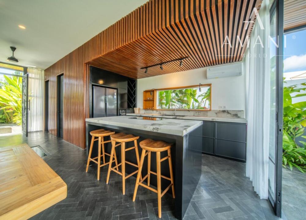 Tropicko-japonská 3-spálňová vila v Tumbak Bayuh