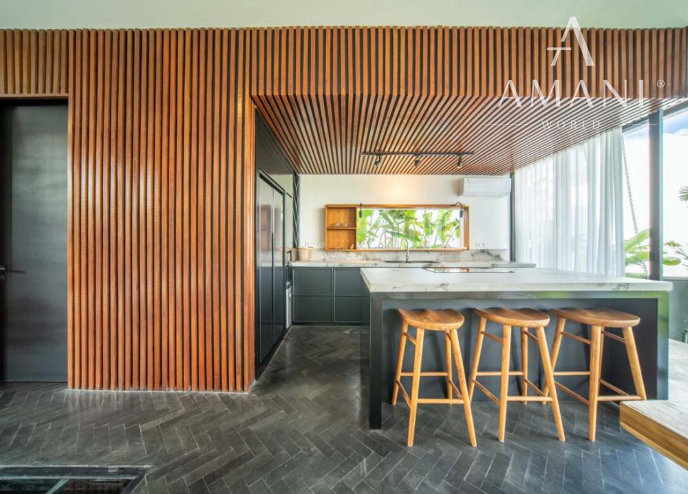 Tropicko-japonská 3-spálňová vila v Tumbak Bayuh