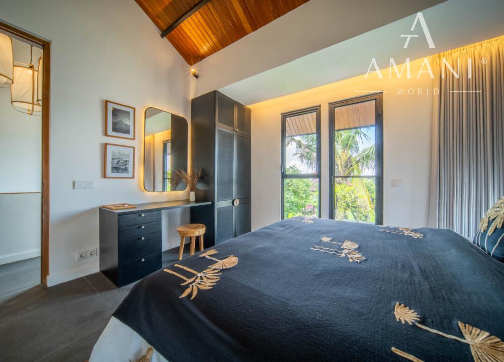 Tropicko-japonská 3-spálňová vila v Tumbak Bayuh