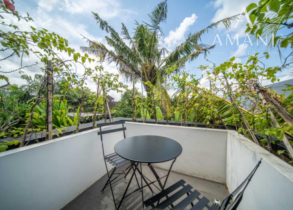 Tropicko-japonská 3-spálňová vila v Tumbak Bayuh