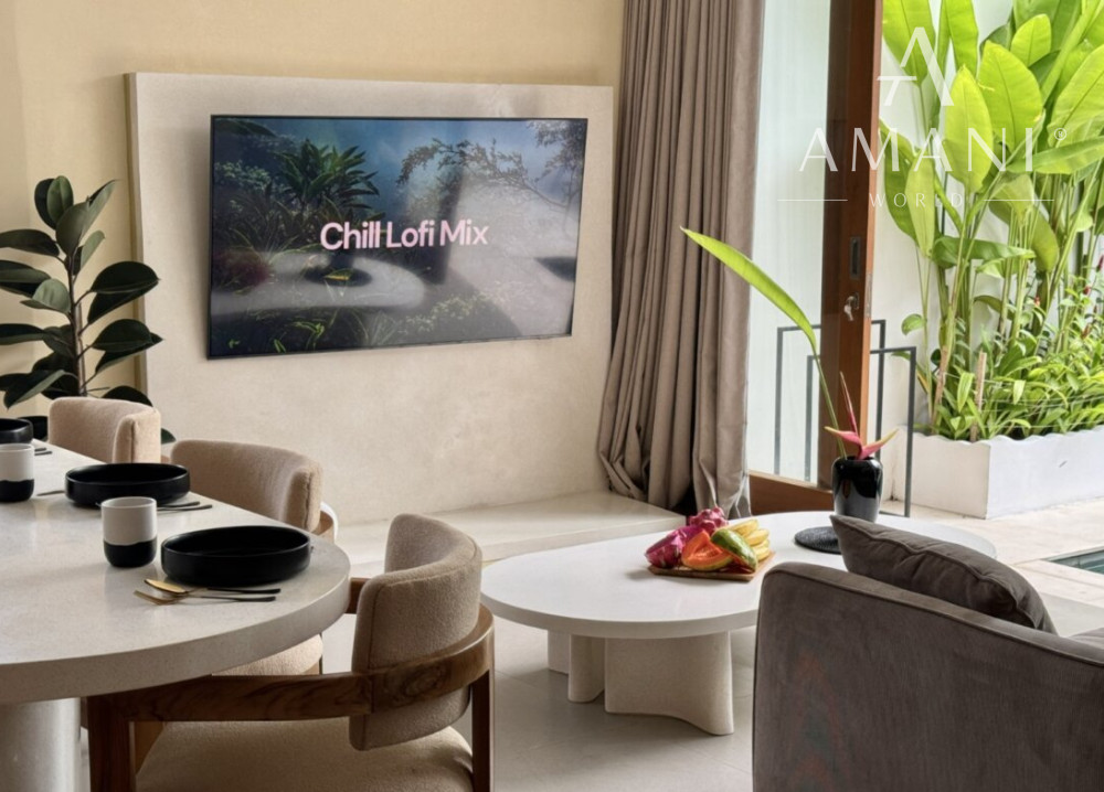 Štýlová 3-spálňová tropická vila so strešnou terasou