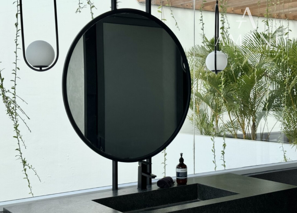 Štýlová 3-spálňová tropická vila so strešnou terasou