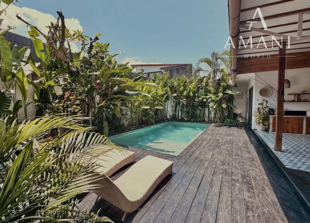 Štýlová 3-spálňová vila len pár minút od pláže