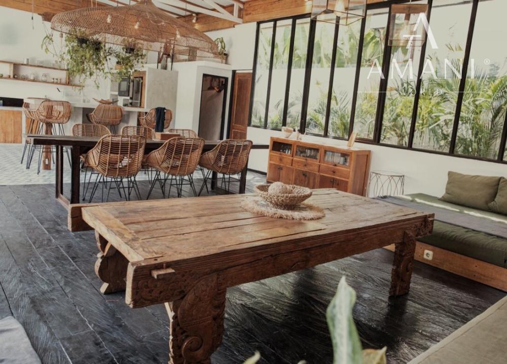 Štýlová 3-spálňová vila len pár minút od pláže