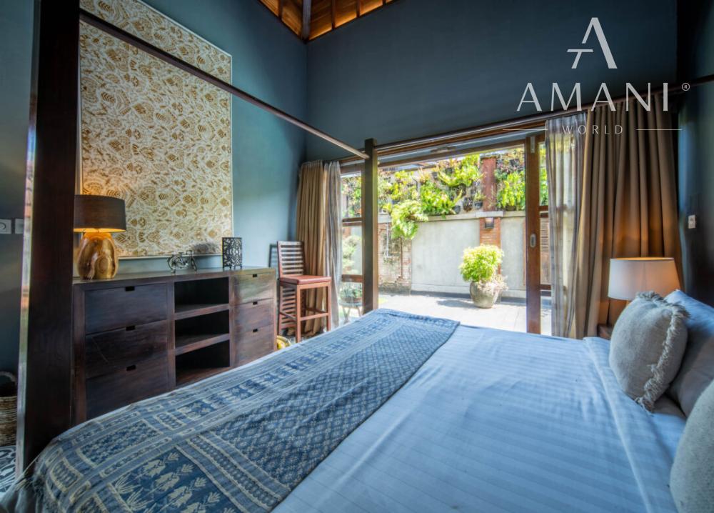 Vila s balijským nádychom a detailmi z teakového dreva