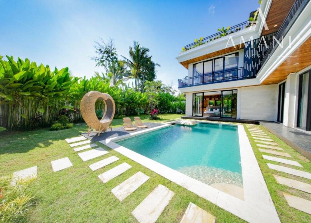 Moderná päťspálňová rodinná vila v pokojnej časti Ubud