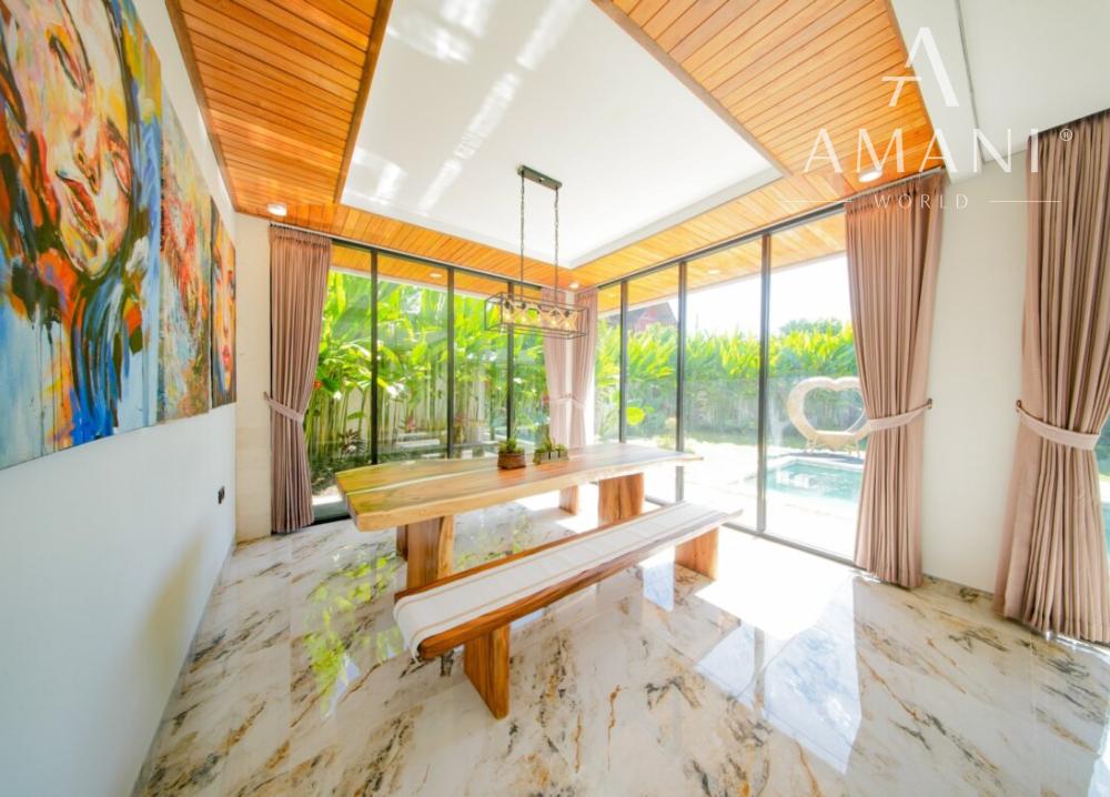 Moderná päťspálňová rodinná vila v pokojnej časti Ubud