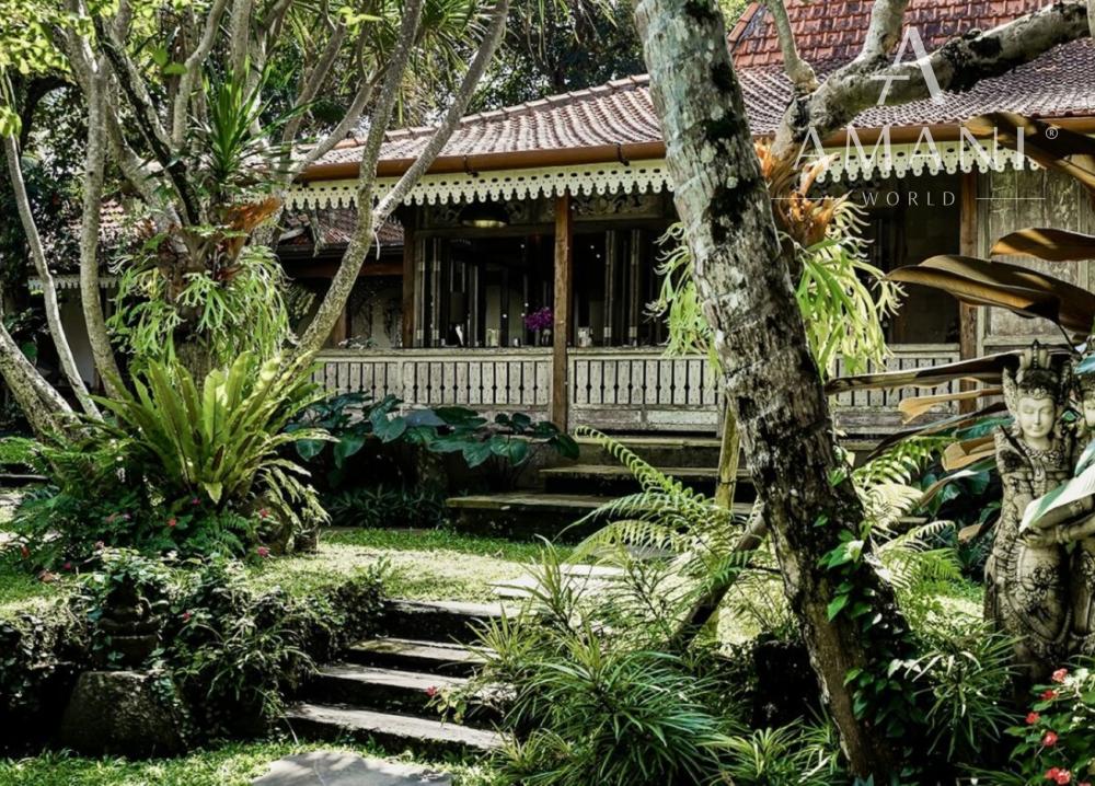 Súkromná joglo vila s komunitnými priestormi v Sayan, Ubud