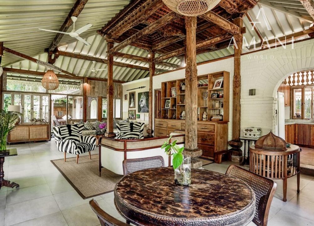 Súkromná joglo vila s komunitnými priestormi v Sayan, Ubud