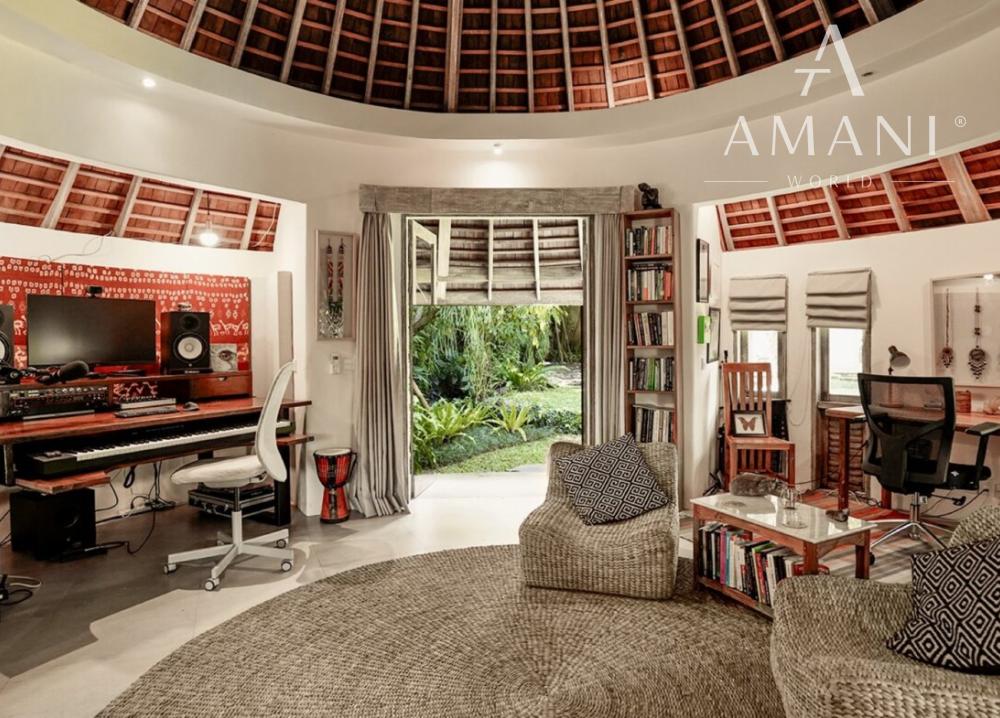 Súkromná joglo vila s komunitnými priestormi v Sayan, Ubud