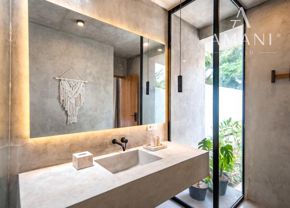 Tropická trojspálňová vila s výhľadom na ryžové polia v Ubud