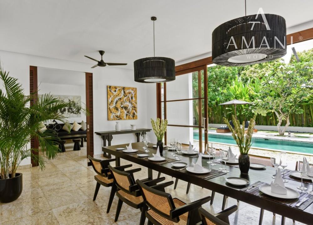 Rozľahlá dizajnová vila so 4 spálňami pri pláži Petitenget