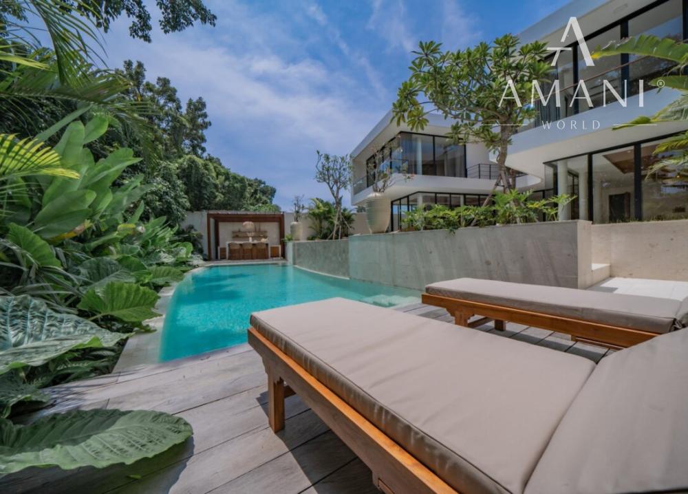 Štvorizbová moderná vila s kinom v Umalas