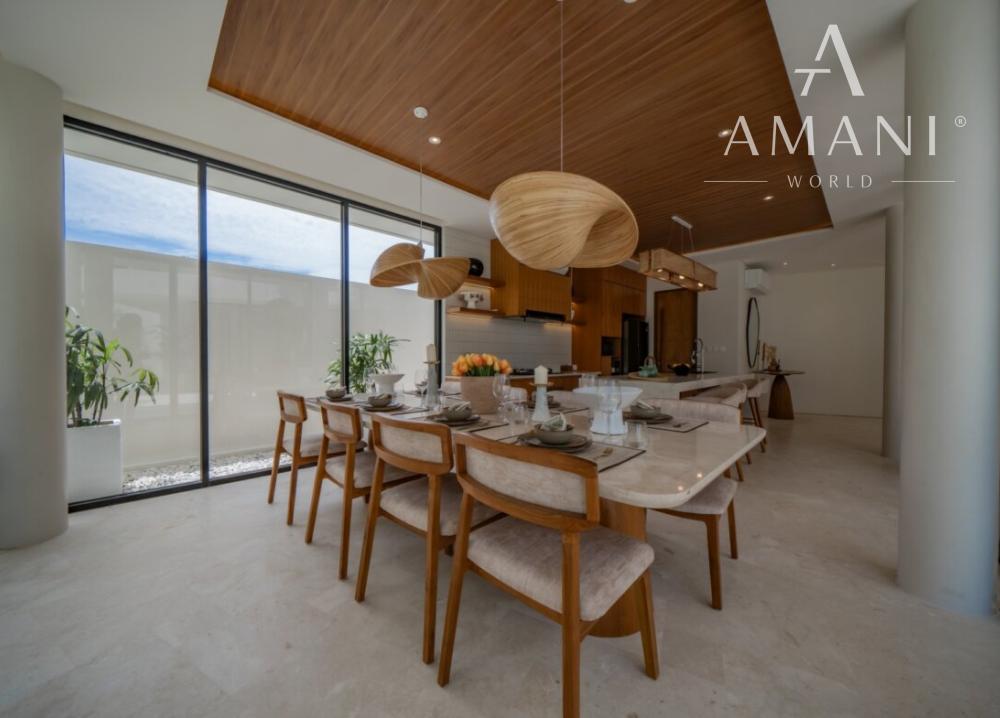 Štvorizbová moderná vila s kinom v Umalas