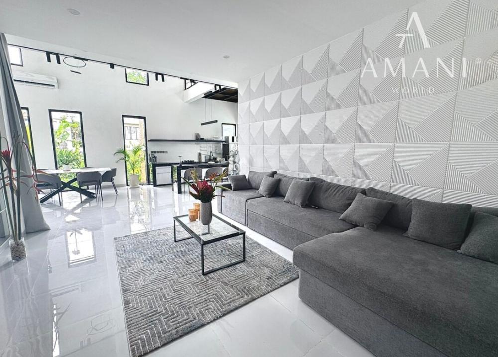 Moderná vila s malebným výhľadom v Tumbak Bayuh