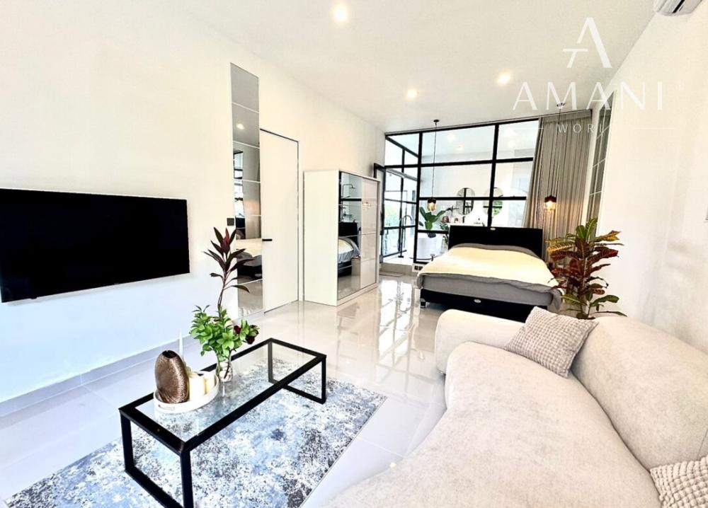 Moderná vila s malebným výhľadom v Tumbak Bayuh