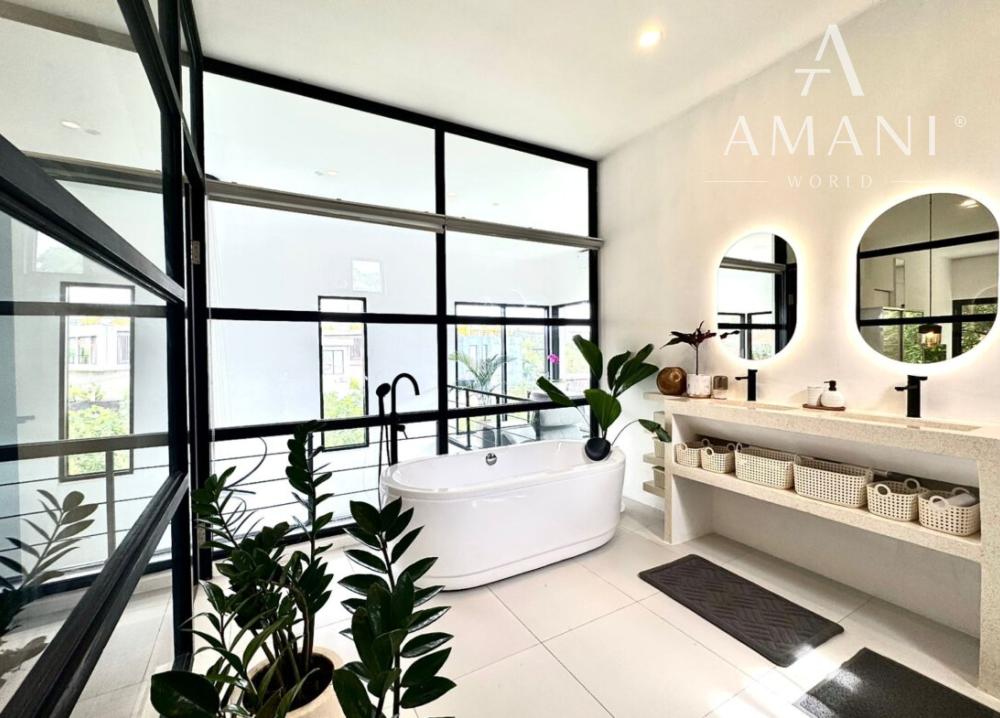 Moderná vila s malebným výhľadom v Tumbak Bayuh