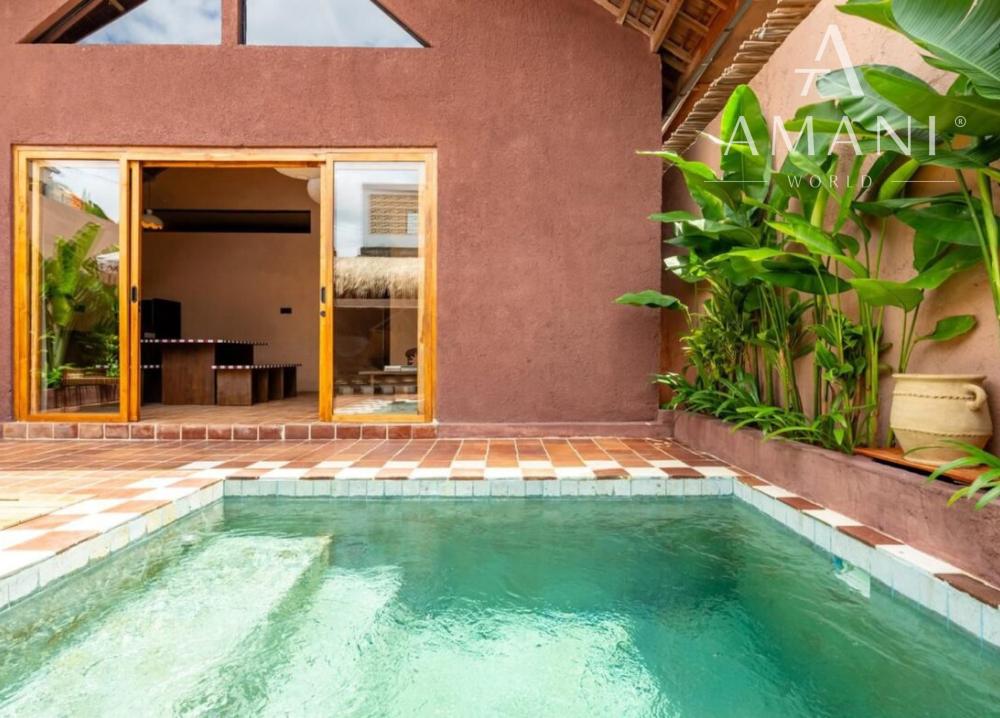 Tropická dvojspálňová vila v pešej vzdialenosti od pláže v Kedungu