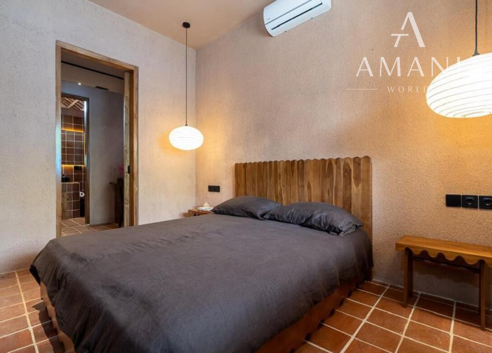 Tropická dvojspálňová vila v pešej vzdialenosti od pláže v Kedungu