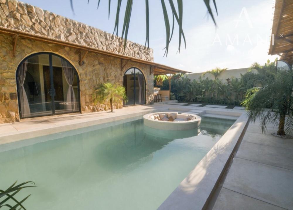 Nové 3-spálňové vily v mexicko-tropickom štýle v Uluwatu