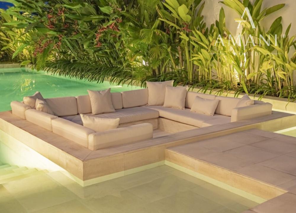 Trojspálňová vila v stredomorskom štýle v kopcoch Jimbaran