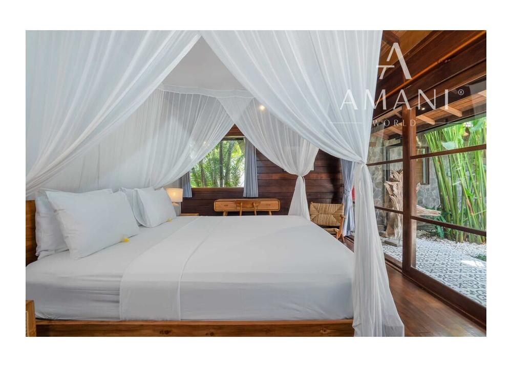 Tradičná balijská vila s tromi spálňami v Berawa