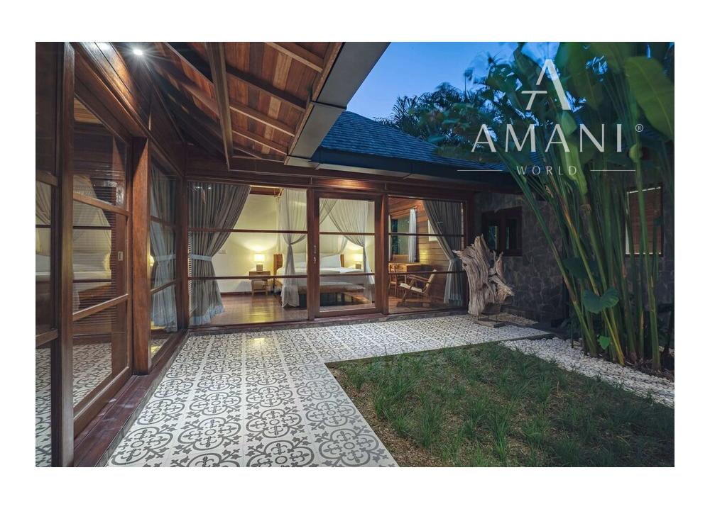 Tradičná balijská vila s tromi spálňami v Berawa