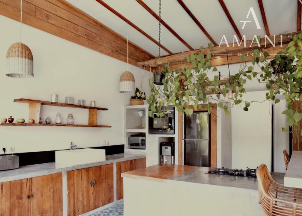 Trojspálňová vila pri pláži v Canggu