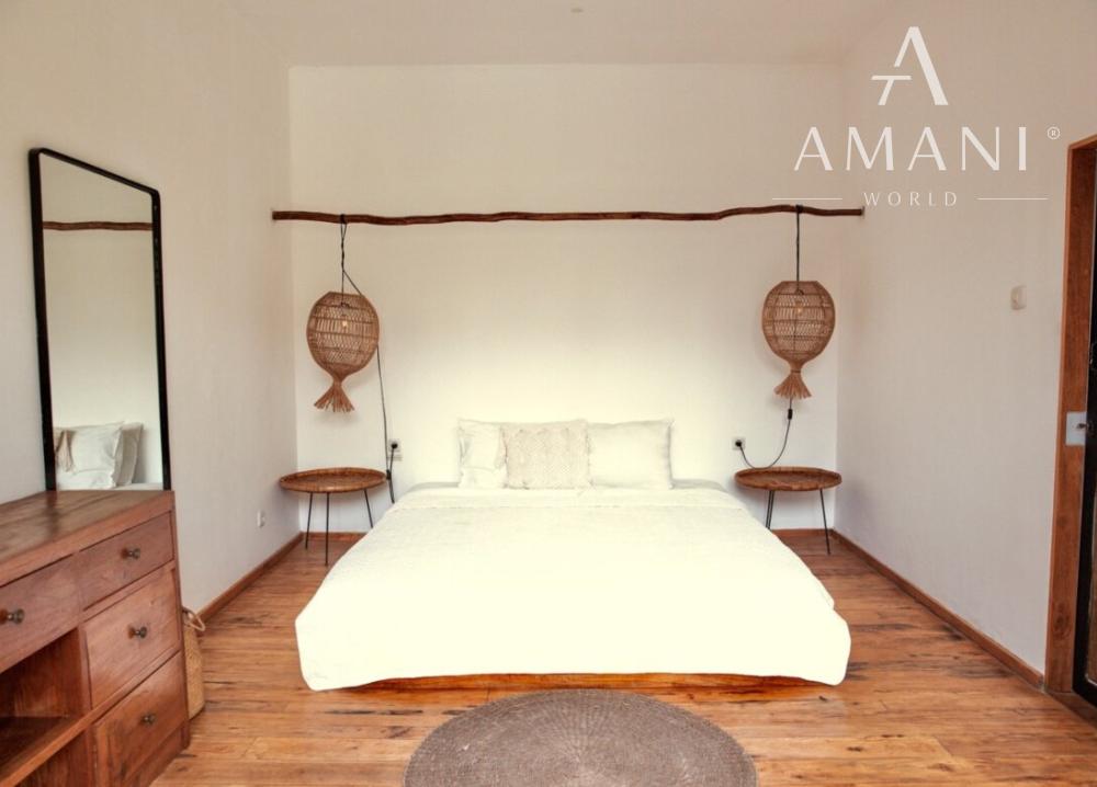 Trojspálňová vila pri pláži v Canggu